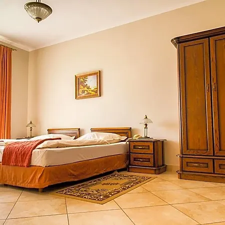 Koba فندق مبيت وإفطار 3*
