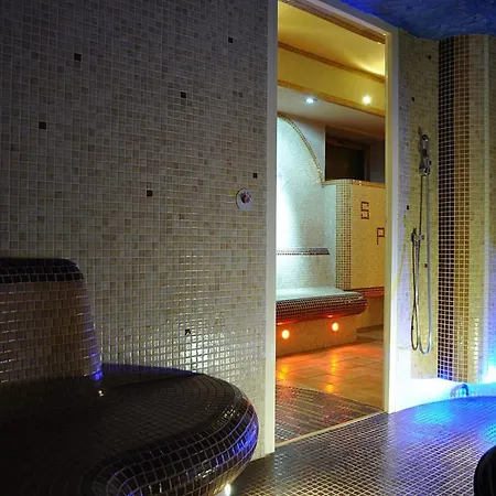 Couette-café Koba 3*